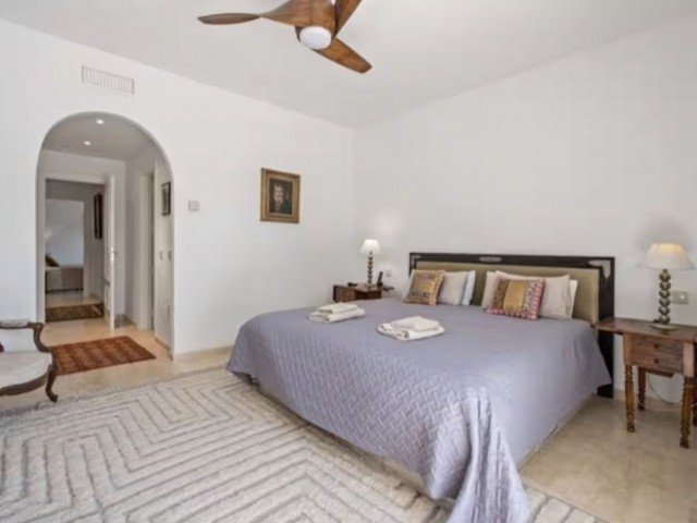 Penthouse in Estepona