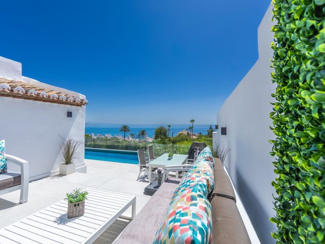 3 Bedrooms Villa in Estepona