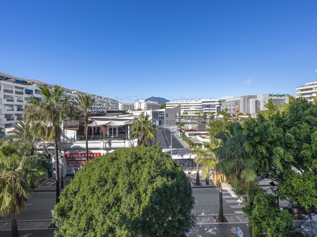 2 Bedrooms Apartment in Puerto Banús