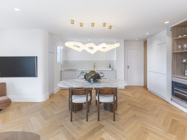 2 Bedrooms Apartment in Puerto Banús