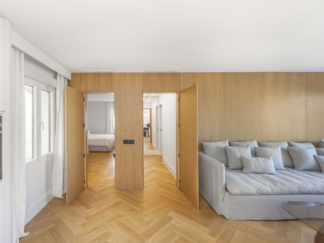 2 Bedrooms Apartment in Puerto Banús