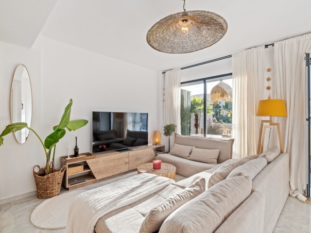 2 Bedrooms Apartment in Riviera del Sol