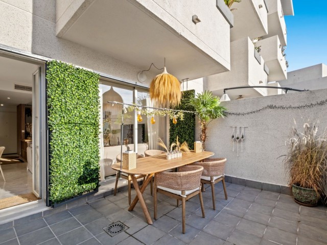 2 Bedrooms Apartment in Riviera del Sol