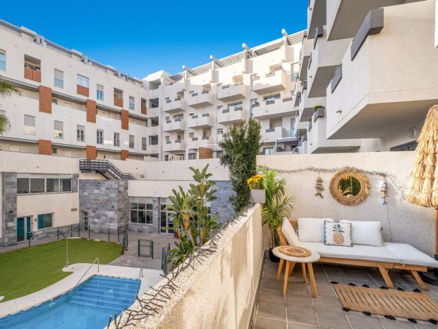 2 Bedrooms Apartment in Riviera del Sol