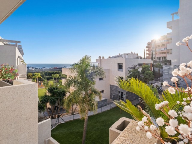 2 Bedrooms Apartment in Riviera del Sol