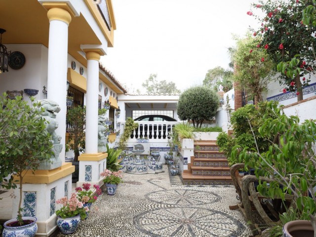 Villa avec 4 Chambres  à Benalmadena Costa