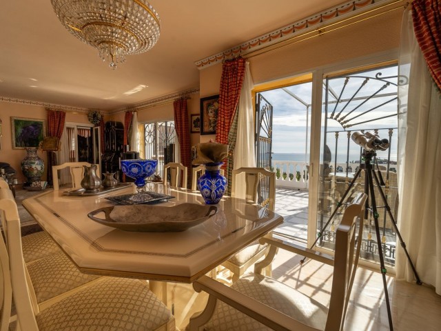 Villa avec 4 Chambres  à Torremuelle