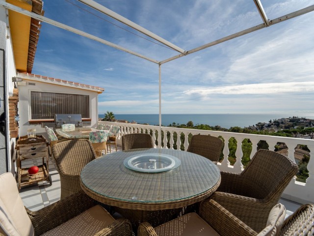 4 Bedrooms Villa in Torremuelle