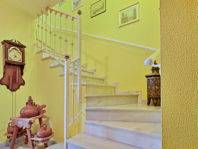 5 Bedrooms Townhouse in Mijas
