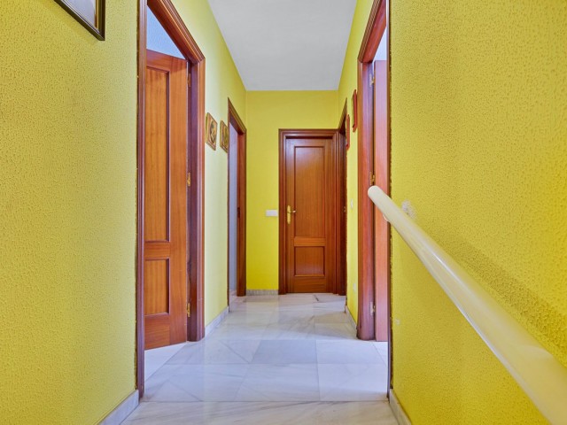 5 Bedrooms Townhouse in Mijas