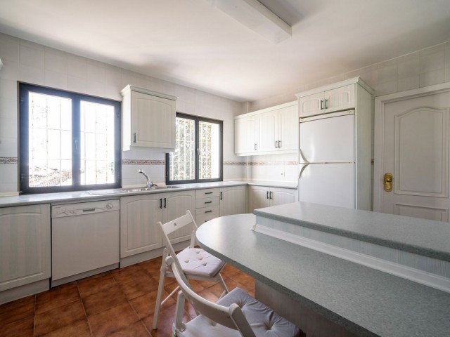 3 Bedrooms Apartment in Nueva Andalucía