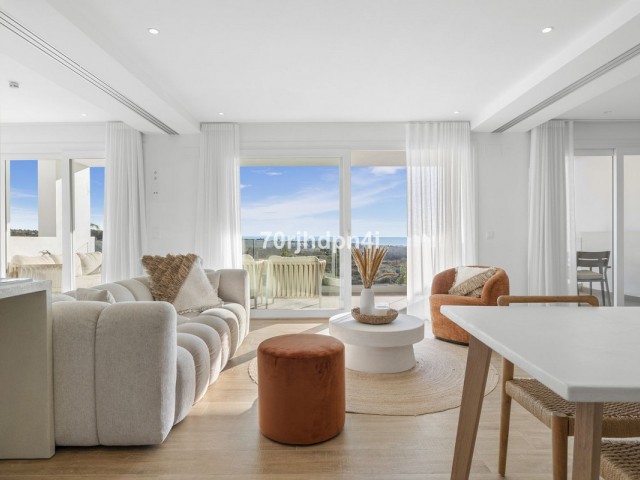 2 Bedrooms Apartment in Casares