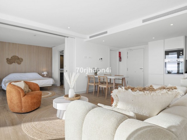 2 Soveroms Leilighet i Casares