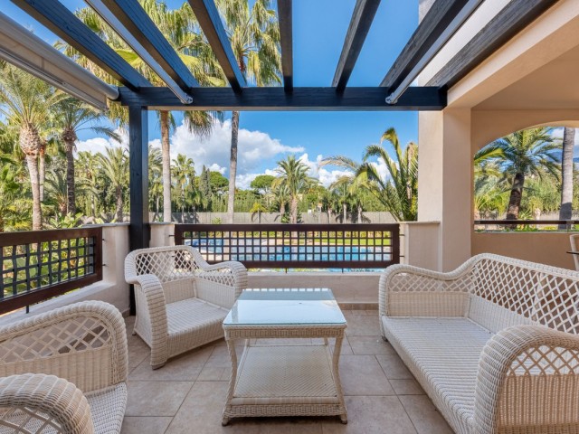 2 Bedrooms Apartment in Nueva Andalucía