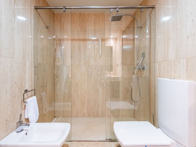 2 Bedrooms Apartment in Nueva Andalucía