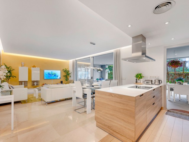 3 Schlafzimmer Apartment in Puerto Banús