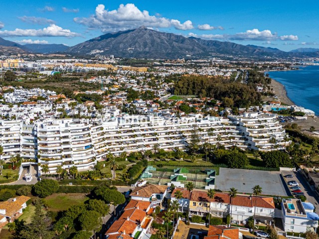 4 Makuuhuoneen Huoneisto Guadalmina Baja