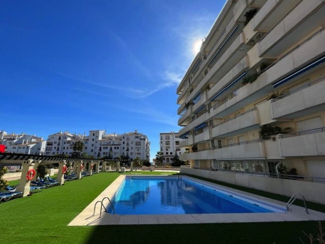 Apartment, Puerto Banús, R5261137