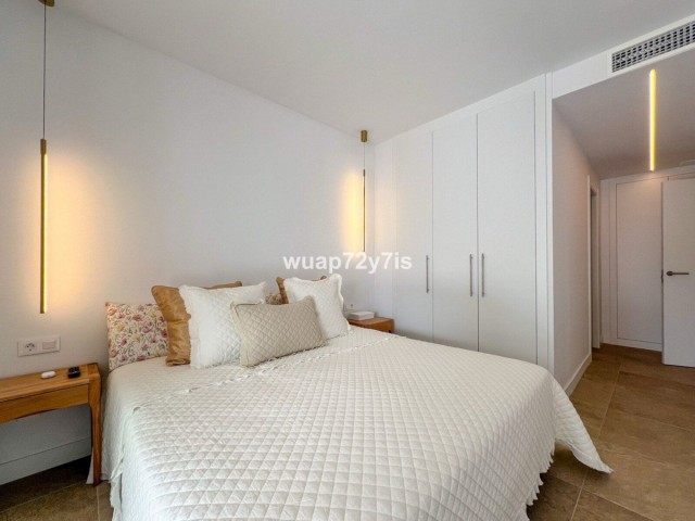 4 Bedrooms Apartment in Estepona