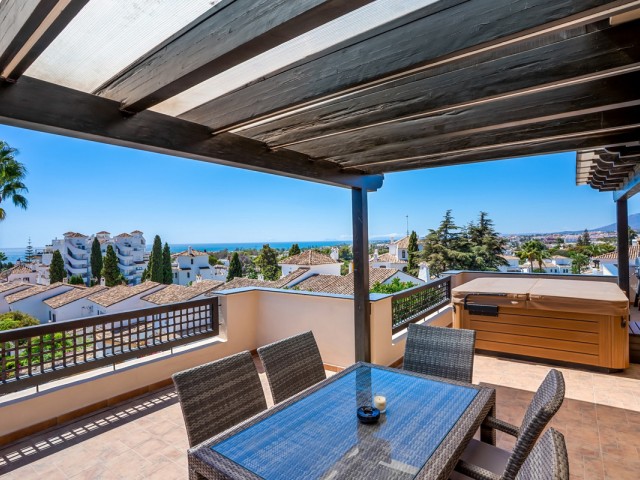 Penthouse in Nueva Andalucía