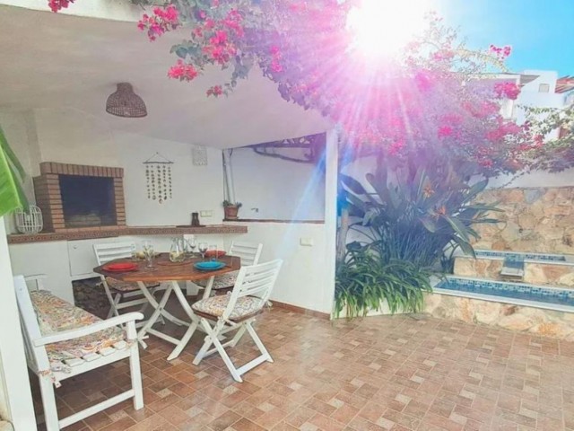 4 Schlafzimmer Reihenhaus in Estepona