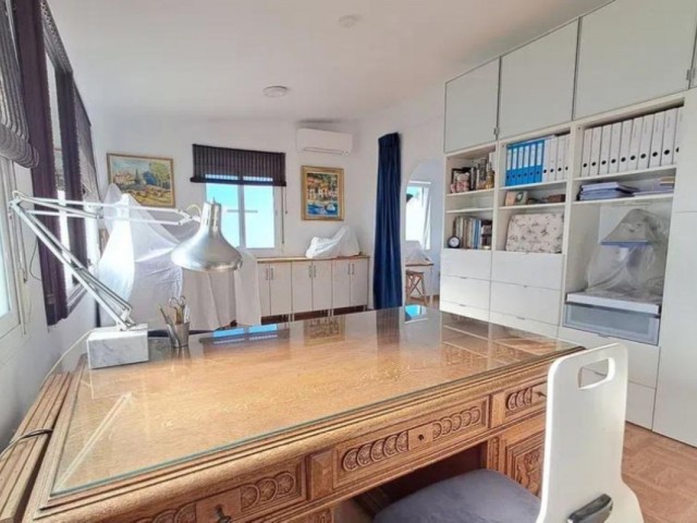 4 Schlafzimmer Reihenhaus in Estepona