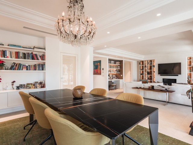 3 Bedrooms Apartment in Nueva Andalucía