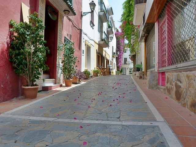 6 Bedrooms Townhouse in Marbella