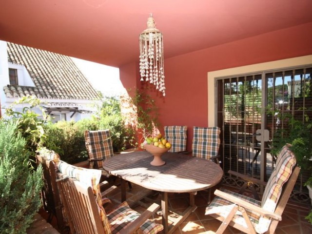 Villa, Las Chapas, R2036289