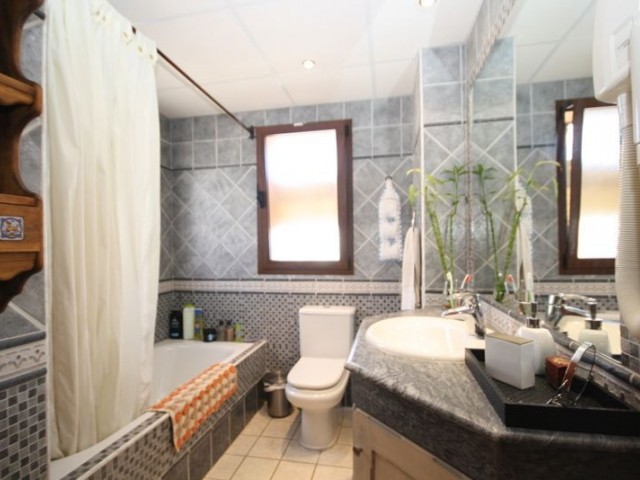 3 Slaapkamer Villa in Las Chapas