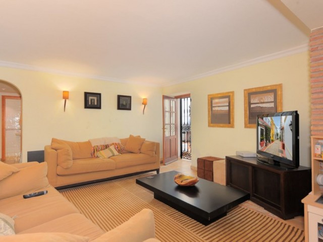 3 Bedrooms Townhouse in Marbella