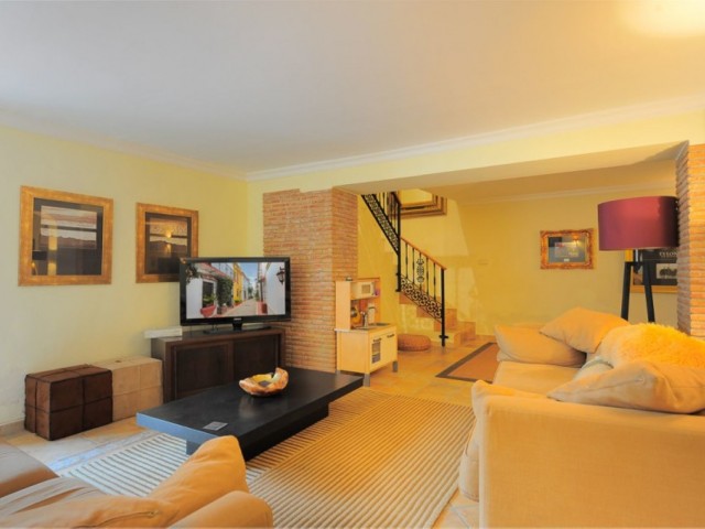 3 Bedrooms Townhouse in Marbella