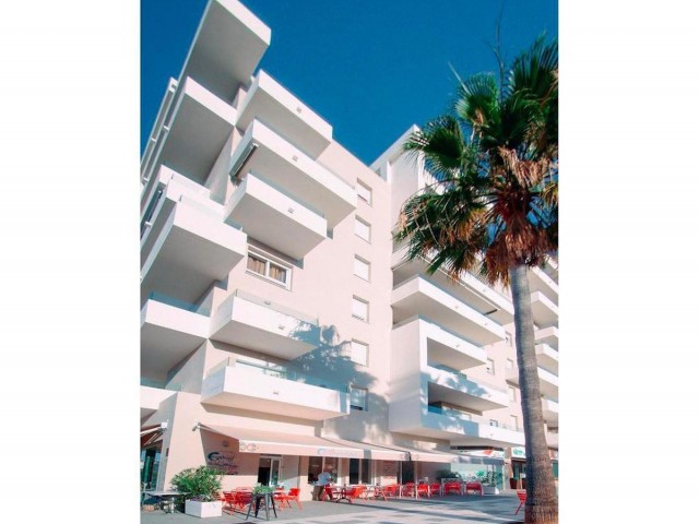 Commercial Nueva Andalucía - R4819105