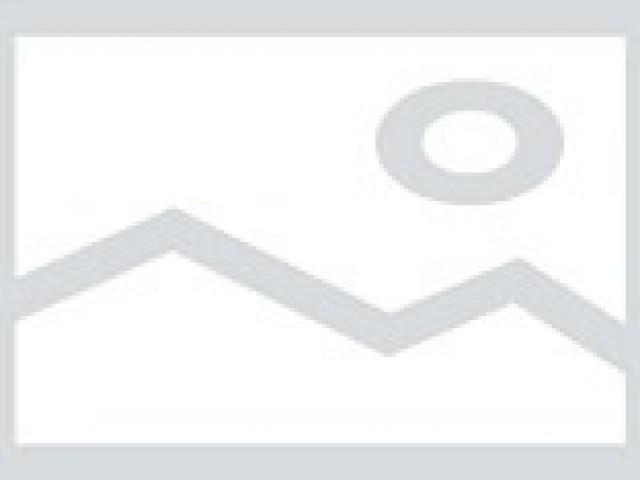 Commercial in Nueva Andalucía