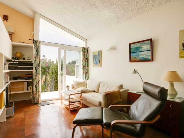 3 Bedrooms Villa in Estepona