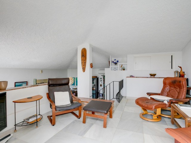 3 Bedrooms Villa in Estepona