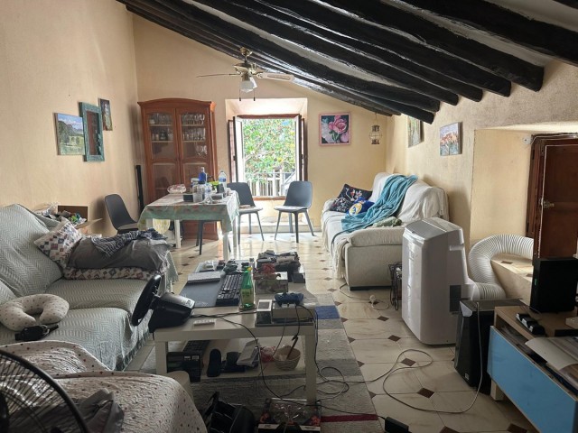 4 Bedrooms Villa in Marbella