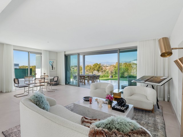 3 Bedrooms Villa in Guadalmina Alta