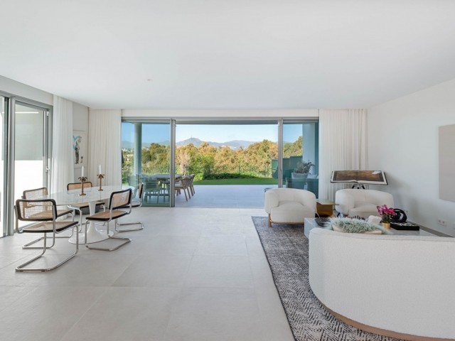 3 Bedrooms Villa in Guadalmina Alta