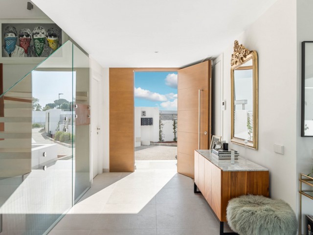 3 Bedrooms Villa in Guadalmina Alta