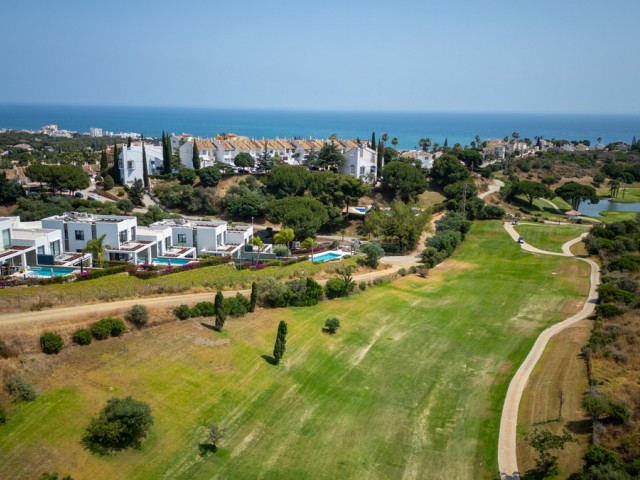 5 Bedrooms Villa in Cabopino