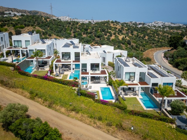 5 Schlafzimmer Villa in Cabopino