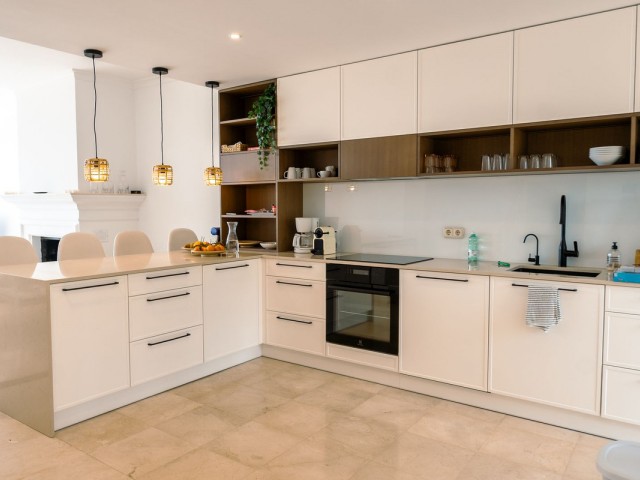 3 Bedrooms Villa in Elviria