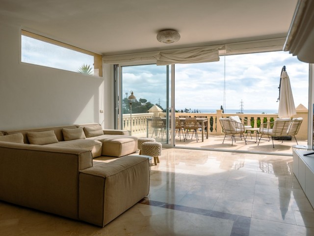 3 Bedrooms Villa in Elviria