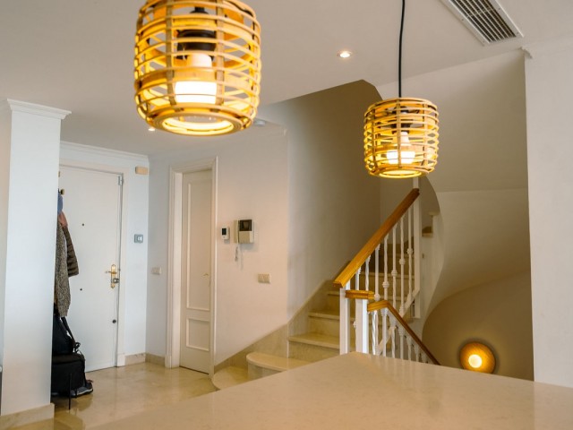 3 Bedrooms Villa in Elviria