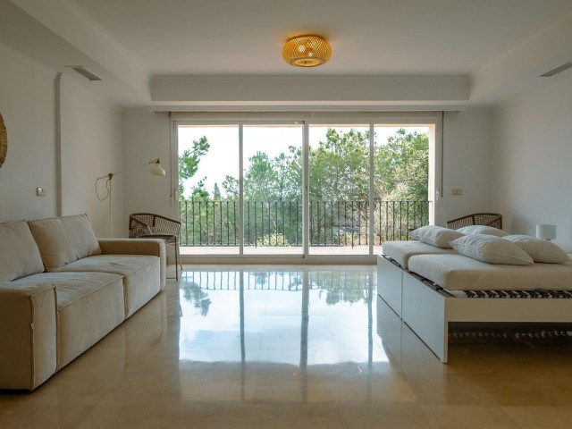 3 Bedrooms Villa in Elviria