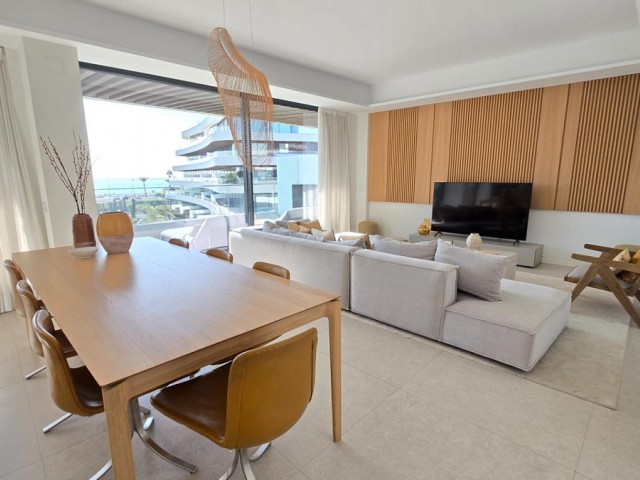 Apartamento con 3 Dormitorios  en Los Alamos