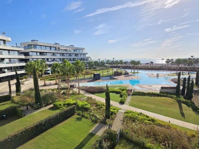 Apartamento con 3 Dormitorios  en Los Alamos