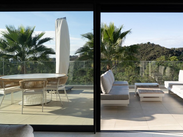 3 Bedrooms Apartment in Estepona