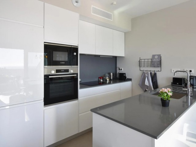 3 Bedrooms Apartment in Fuengirola